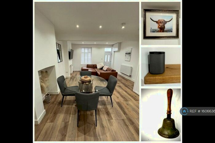 2 Bedroom Terraced House To Rent In William Street, Cardiff, CF11