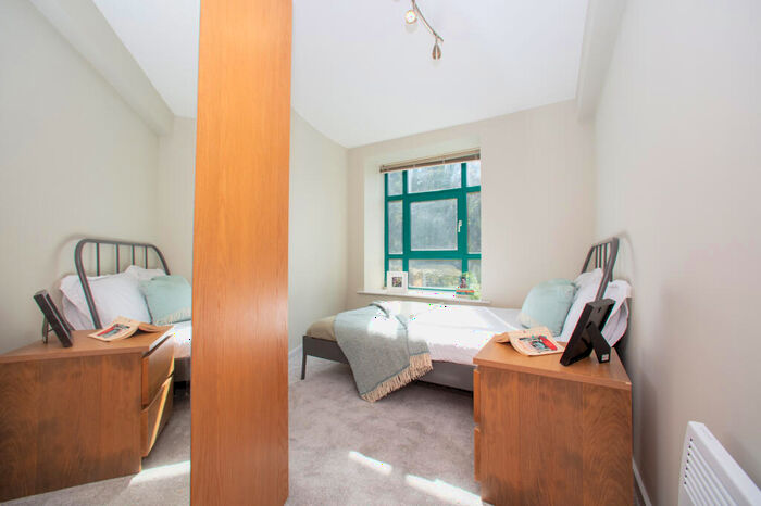 2 Bedroom Apartment To Rent In Hebble Brook Mill, Riverside Court, Halifax, Halifax, HX3