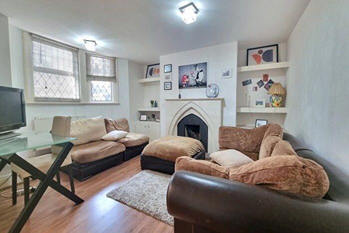 1 Bedroom Flat To Rent In Grand Parade, Brighton, BN2