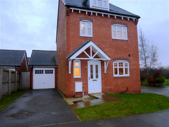 4 Bedroom Detached House To Rent In Bracken Way, Harworth, Doncaster, DN11
