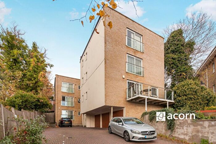 2 Bedroom Flat To Rent In Overhill Road London, SE22