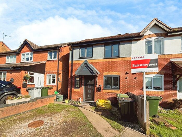 3 Bedroom Semi Detached House For Sale In Webb Street, Newstead Village, Nottingham, Nottinghamshire, NG15