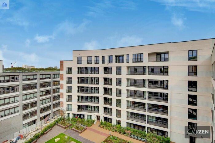 2 Bedroom Flat To Rent In Rosewood Building, Cremer Street, London, London, E2