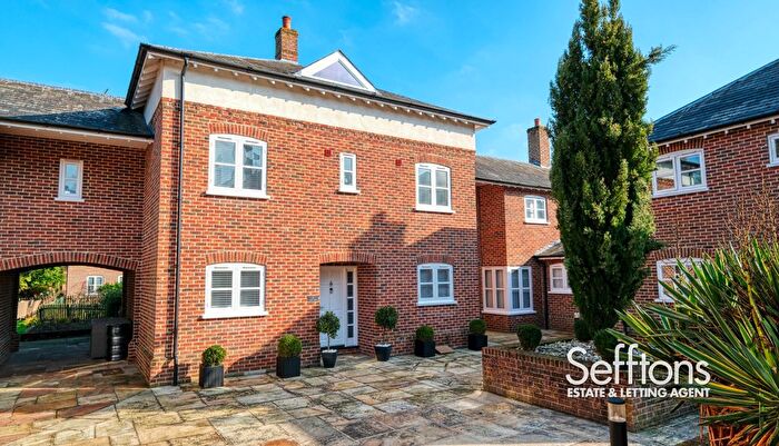 4 Bedroom Link Detached House For Sale In Mahoney Green, Green Lane West, Rackheath, Norwich, NR13