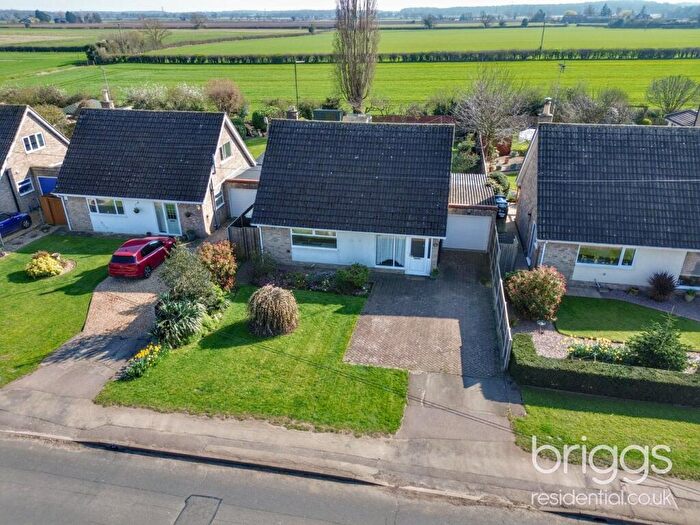 3 Bedroom Detached House For Sale In Glinton Road, Helpston, Market Deeping, PE6