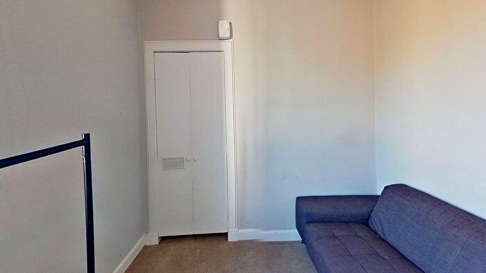 1 Bedroom Detached House To Rent In Fountainbridge, Fountainbridge, Edinburgh, EH3
