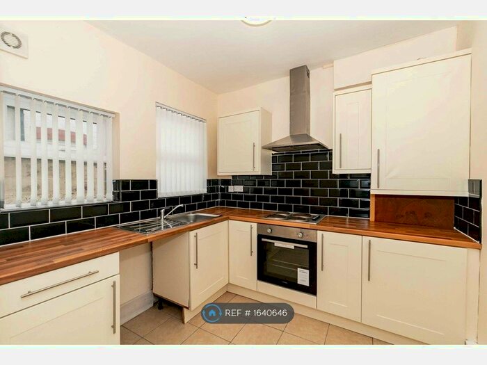 3 Bedroom Terraced House To Rent In Makin Street, Liverpool, L4
