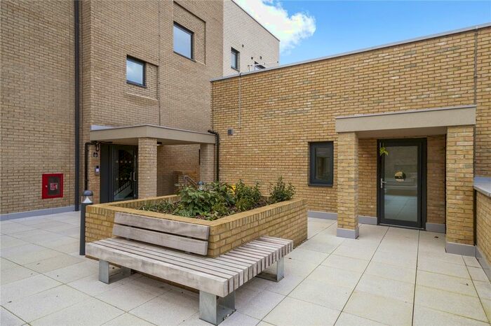 2 Bedroom Flat To Rent In Evolution Court, Cambridge, Cambridgeshire, CB3