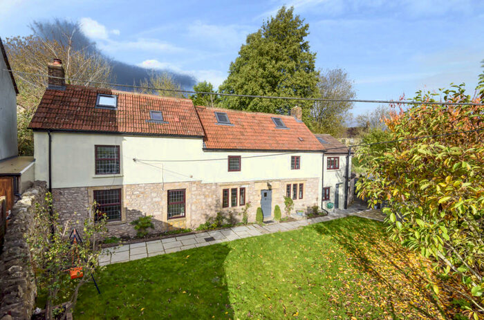 3 Bedroom Detached House For Sale In Back Lane, Downside, Shepton Mallet, Somerset, BA4