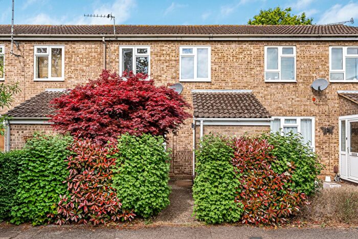 3 Bedroom Terraced House For Sale In Grove Meadow, Welwyn Garden City, AL7