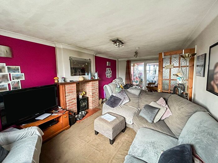 3 Bedroom Terraced House For Sale In Great Hoggett Drive, Beeston, NG9