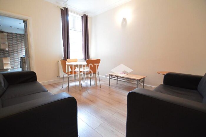 4 Bedroom Terraced House To Rent In Glossop Street, Highfields, LE5