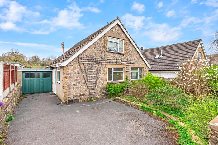 3 Bedroom Detached House For Sale In School Lane, Ilkley, LS29
