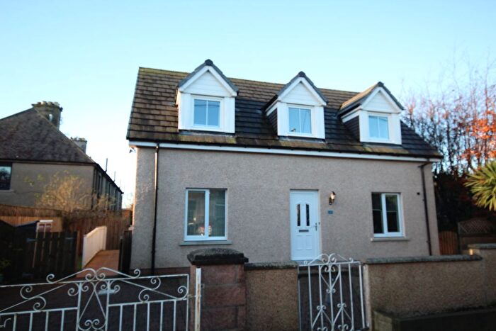 3 Bedroom Detached House For Sale In Mormond View, New Leeds, AB42