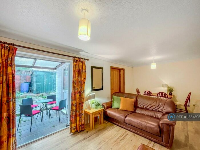 4 Bedroom Terraced House To Rent In Goodhale Road, Norwich, NR5