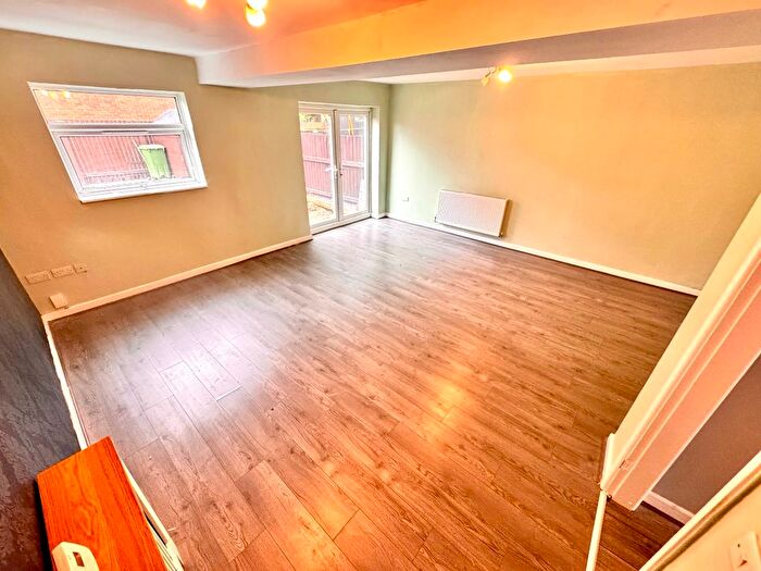 3 Bedroom Terraced House To Rent In Poplar Street, Golborne Warrington, WA3