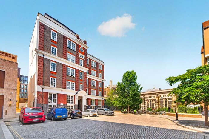2 Bedroom Apartment For Sale In Bartholomew Close, London, EC1A