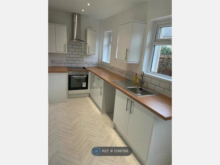 2 Bedroom Terraced House To Rent In Talybont Road, Cardiff CF5