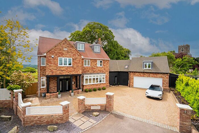 6 Bedroom Detached House For Sale In Orchard Road, Pulloxhill, Bedford, MK45