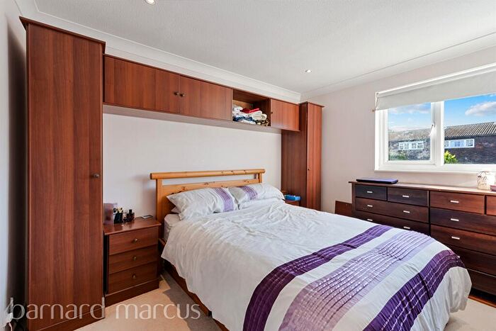 3 Bedroom Terraced House For Sale In Foxley Close, Redhill, RH1
