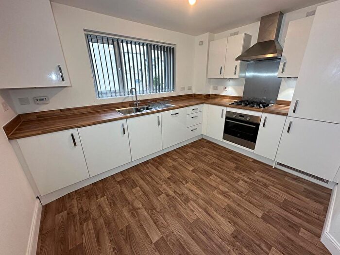 3 Bedroom Detached House To Rent In Watkin Road, Leicester, LE2