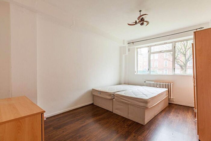1 Bedroom Flat To Rent In Mile End Road, Whitechapel, London, E1