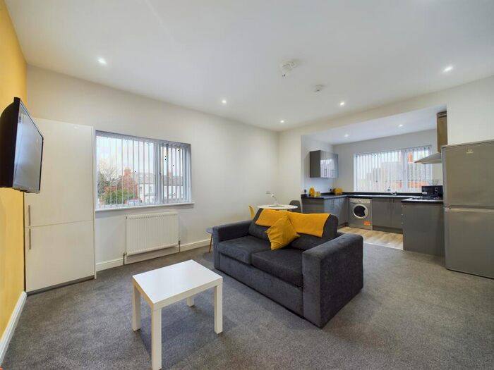 1 Bedroom Apartment To Rent In Anlaby Road, HU3