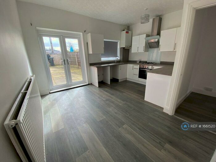 3 Bedroom Terraced House To Rent In Raymond Street, Swinton, Manchester, M27