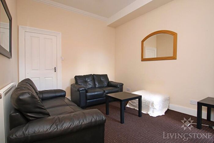 4 Bedroom Terraced House To Rent In Montague Road, Clarendon Park, LE2