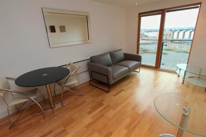 1 Bedroom Flat To Rent In Chadwick Street, Hunslet, Leeds, LS10