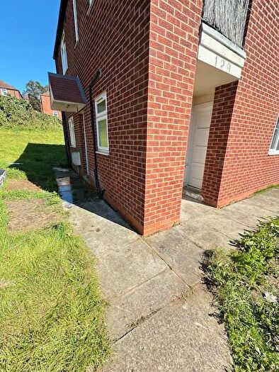 1 Bedroom Flat To Rent In Heights Drive, Farnley, Leeds, LS12