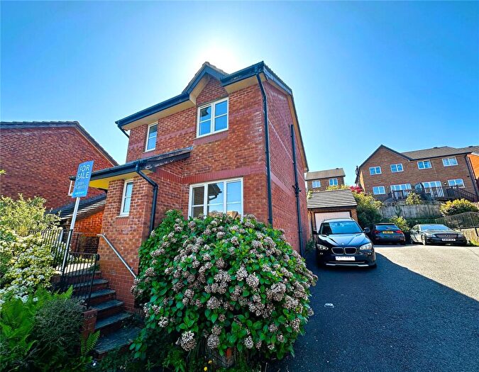 3 Bedroom Detached House For Sale In Manor View, Par, PL24