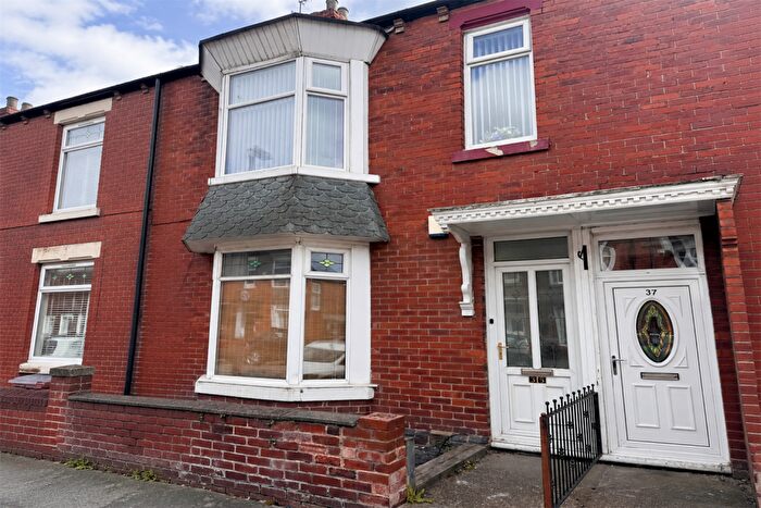 3 Bedroom Flat To Rent In Crofton Street, South Shields, NE34