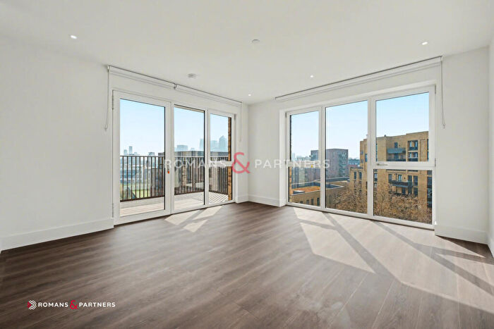 2 Bedroom Apartment To Rent In Bow View Apartments, Bow Green, E3