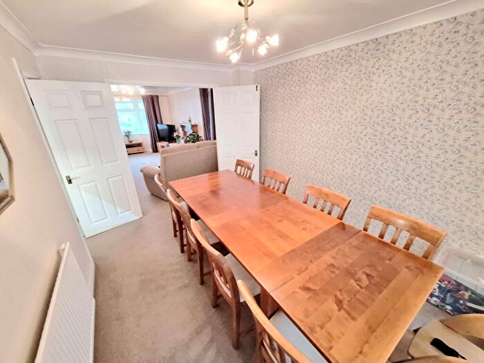 4 Bedroom Detached House For Sale In Amyas Close, Cardiff, CF11