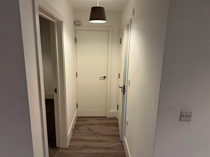1 Bedroom Apartment To Rent In North Street, Rochford, SS4