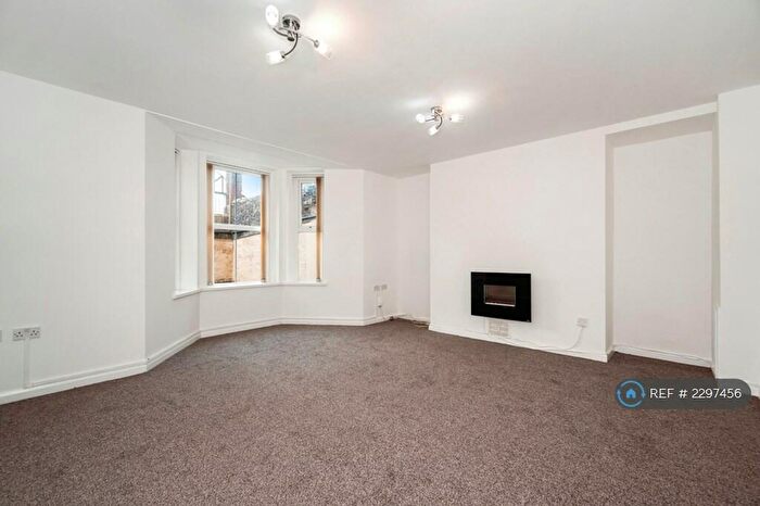 1 Bedroom Flat To Rent In Mutley, Plymouth, PL4