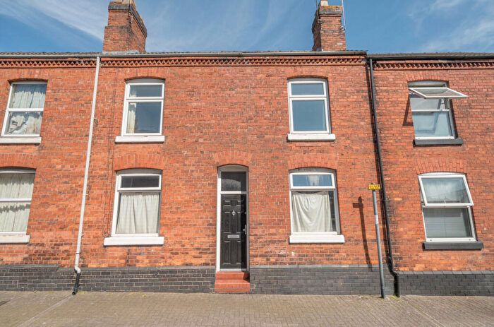 3 Bedroom Terraced House For Sale In Chambers Street, Crewe, Cheshire, CW2