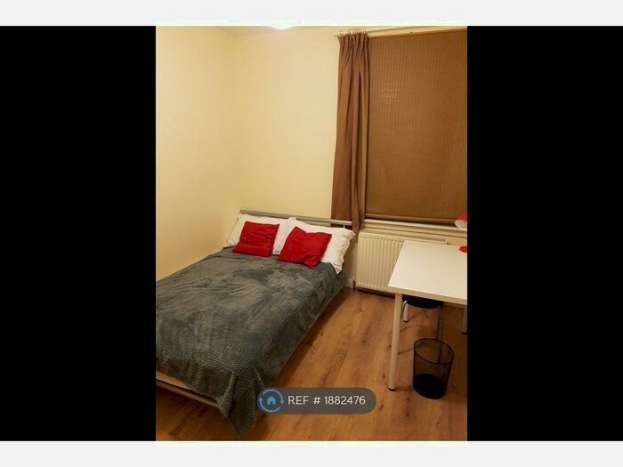 2 Bedroom Flat To Rent In School Terrace, Aberdeen, AB24