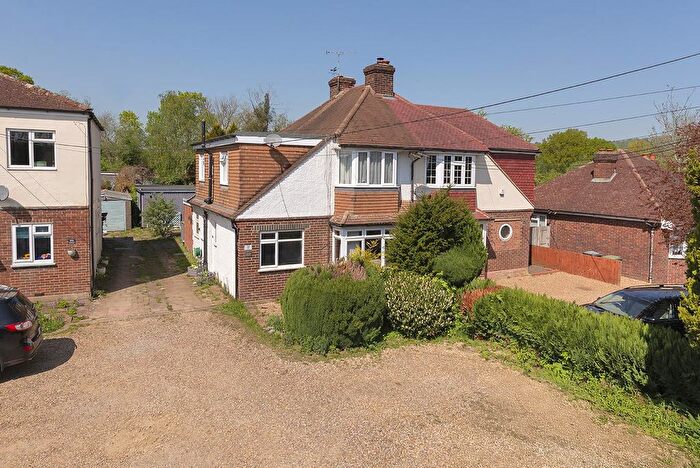 3 Bedroom Semi-Detached House For Sale In Wrotham Road, Borough Green, TN15