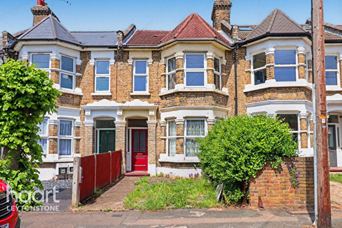 4 Bedroom Terraced House For Sale In Preston Road, London, E11