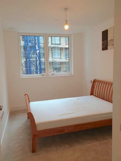 2 Bedroom Flat To Rent In Healum Avenue, Southall, UB2