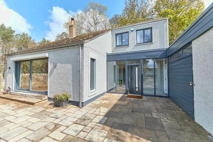 4 Bedroom Detached House For Sale In The Wynding, Beadnell, Chathill, NE67