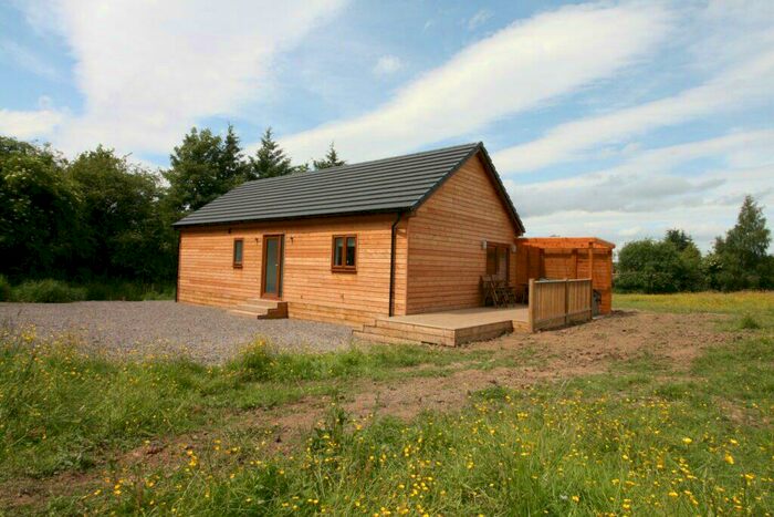 2 Bedroom Property To Rent In Pinewood Cottage, Muirsykehead Road, Carluke, ML8