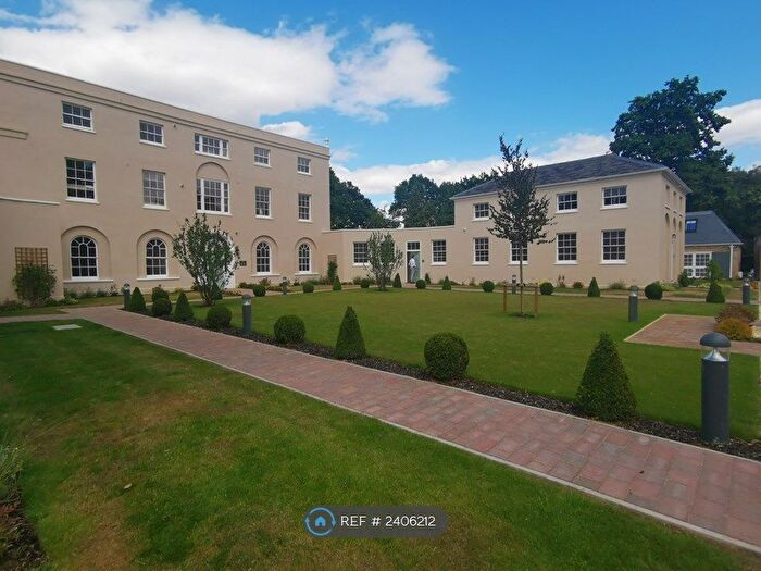 1 Bedroom Terraced House To Rent In Stroude Road, Egham, TW20