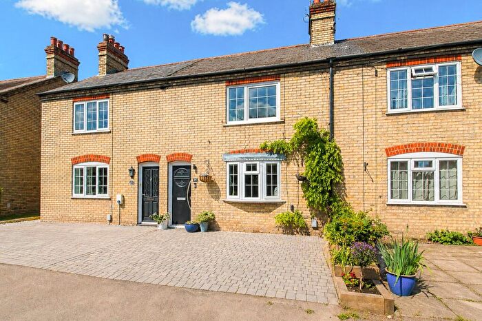 3 Bedroom Terraced House For Sale In Icknield Way, Baldock, SG7