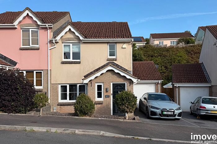 3 Bedroom Semi Detached House For Sale In Leeward Lane, Torquay, TQ2