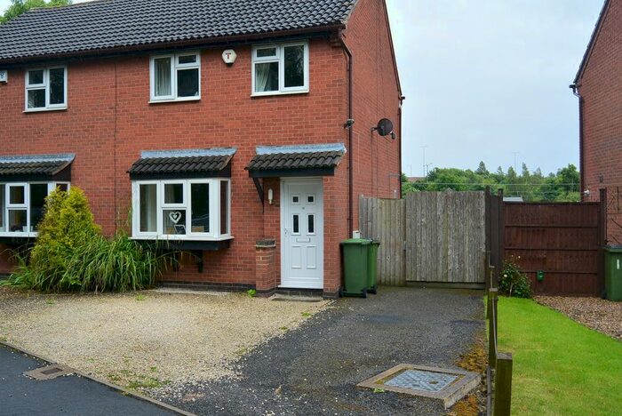 3 Bedroom Semi-Detached House To Rent In Farley Way, Leicester, LE9