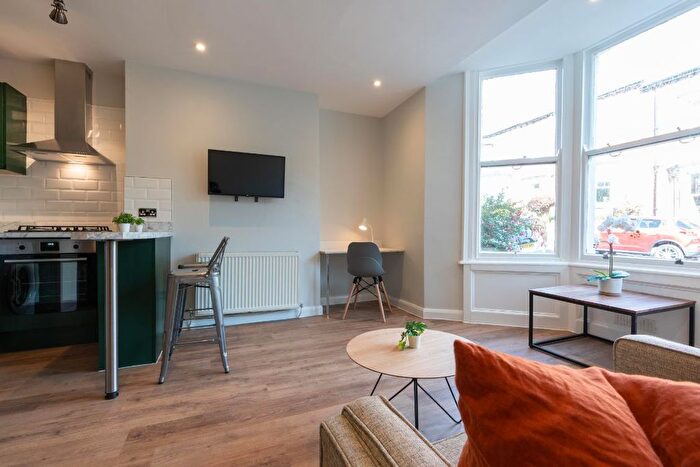 1 Bedroom Terraced House To Rent In Kimberley Gardens, Newcastle, NE2