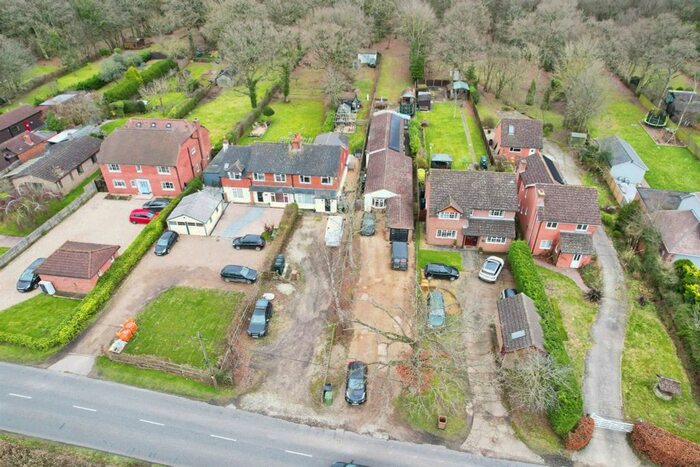 5 Bedroom Detached Bungalow For Sale In Tally Ho Road, Stubbs Cross, Ashford, TN26